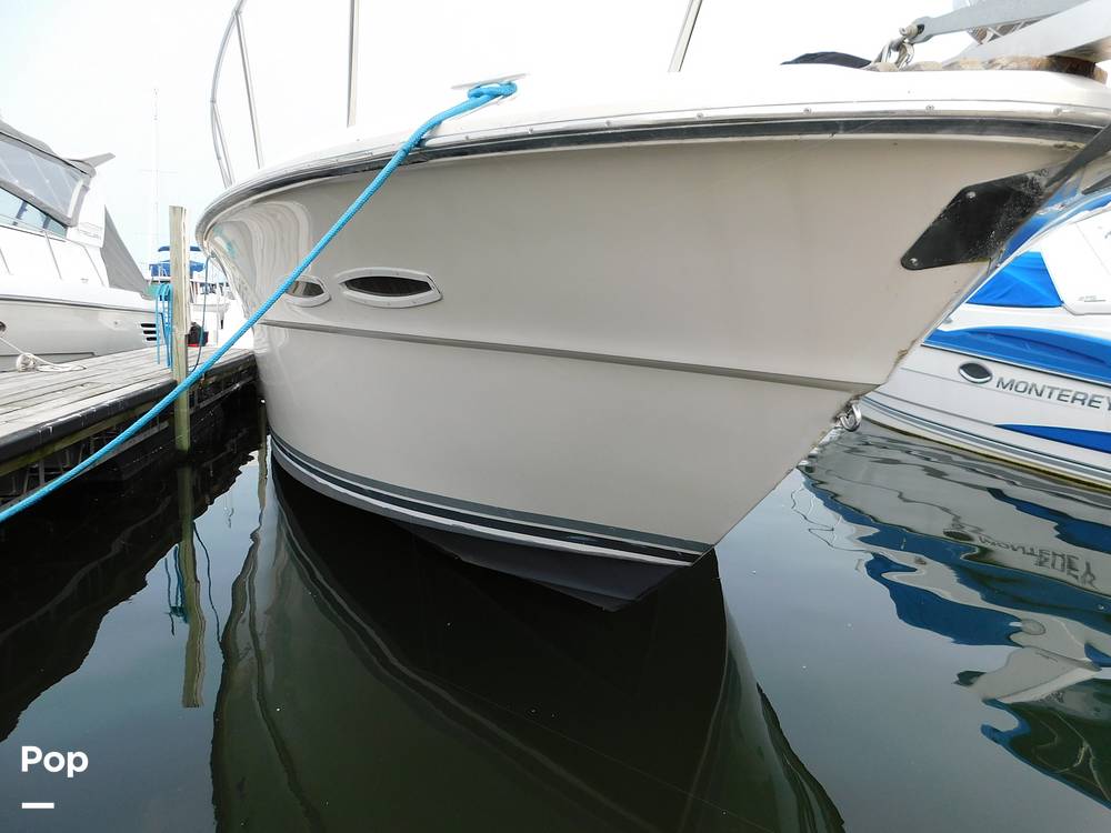 Slide: The Image of Sea Ray 390 Express 1986 - 12895714