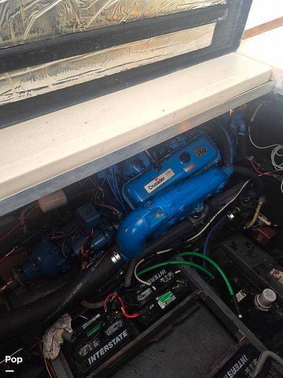 Slide: The Image of Sea Ray 390 Express 1986 - 15250823