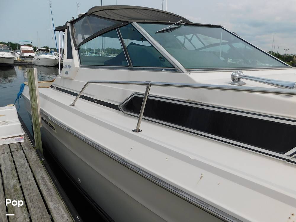 Slide: The Image of Sea Ray 390 Express 1986 - 12895722