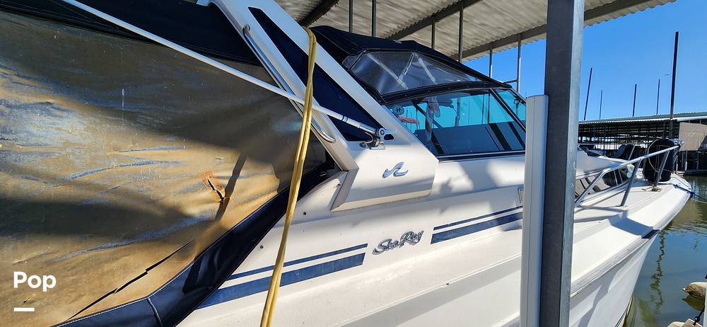 Slide: The Image of Sea Ray 390 Express Cruiser 1987 - 14929907