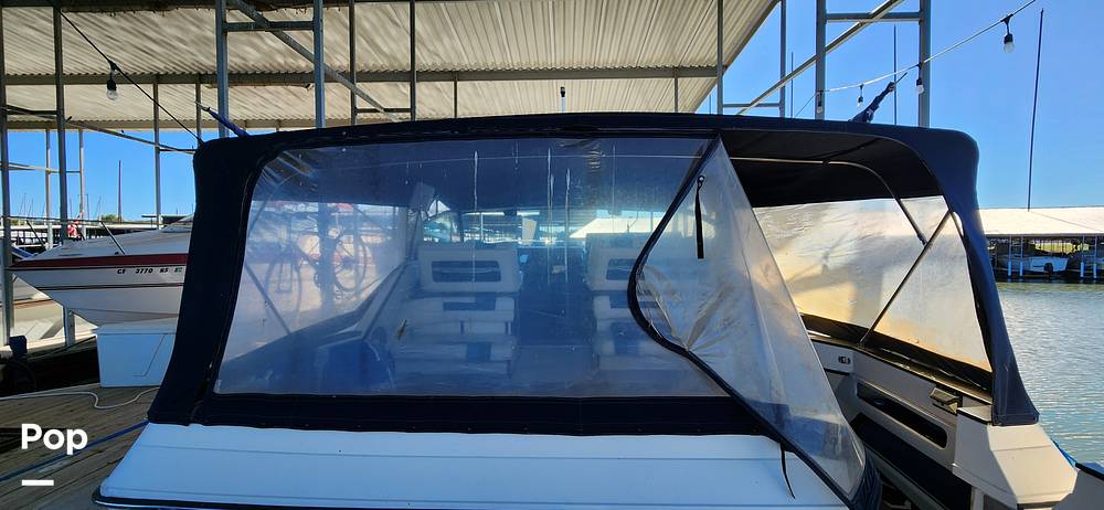 Slide: The Image of Sea Ray 390 Express Cruiser 1987 - 14929918