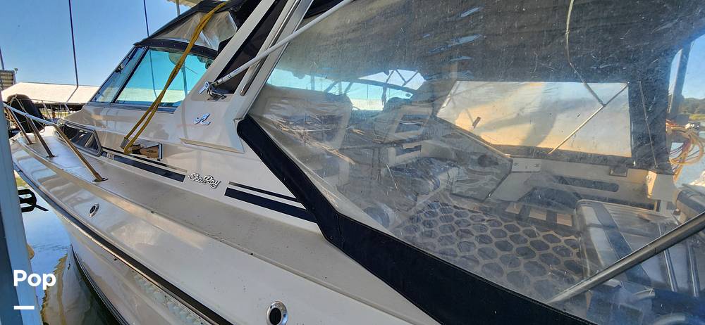 Slide: The Image of Sea Ray 390 Express Cruiser 1987 - 14929927