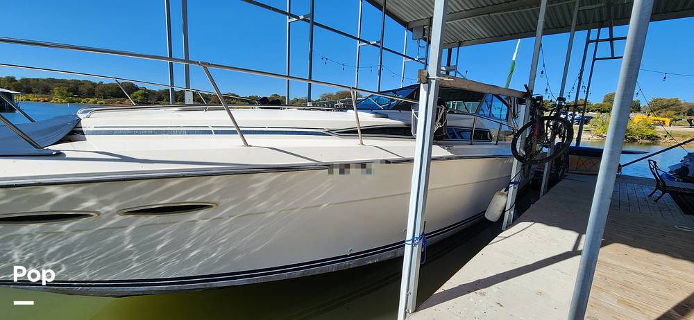 Slide: The Image of Sea Ray 390 Express Cruiser 1987 - 14929929