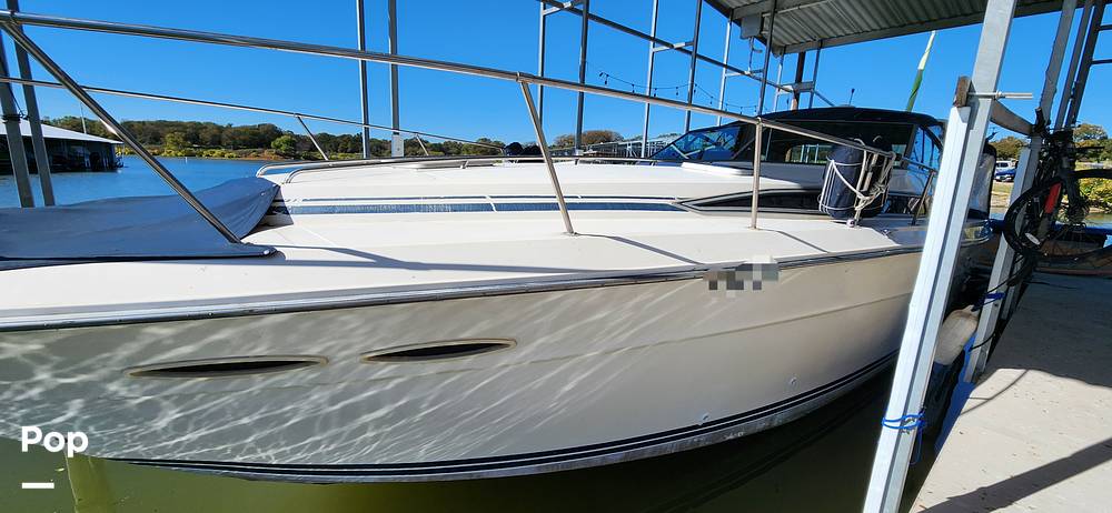 Slide: The Image of Sea Ray 390 Express Cruiser 1987 - 14929930