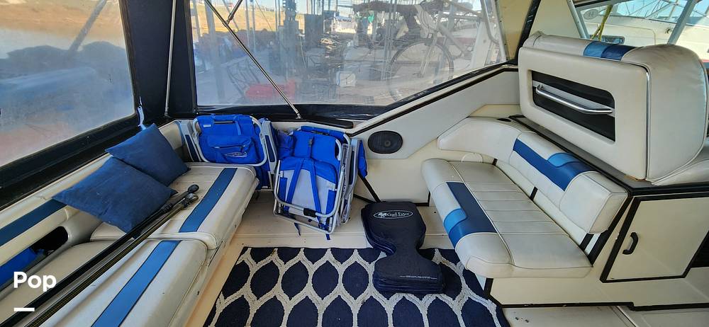 Slide: The Image of Sea Ray 390 Express Cruiser 1987 - 14929936