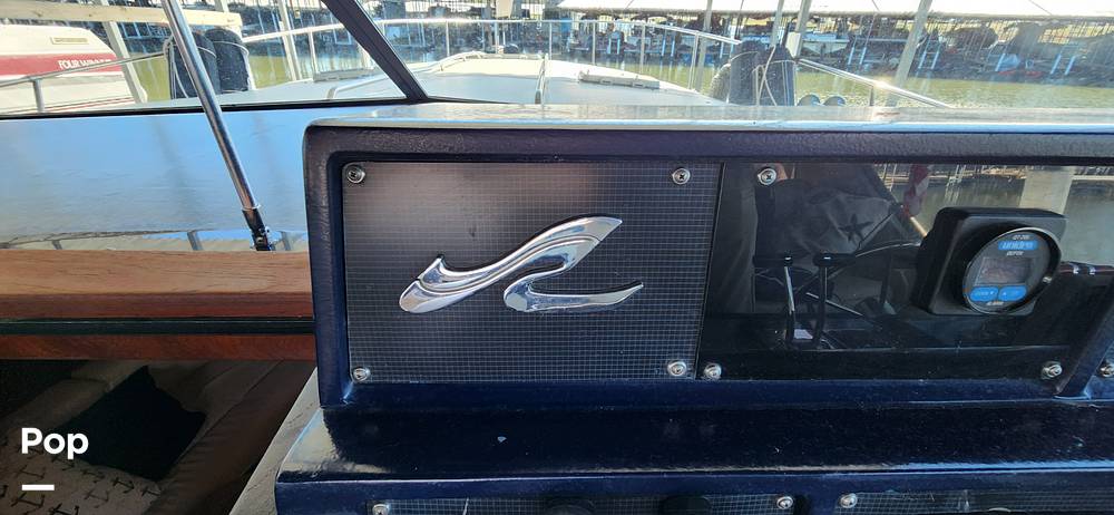 Slide: The Image of Sea Ray 390 Express Cruiser 1987 - 14929955