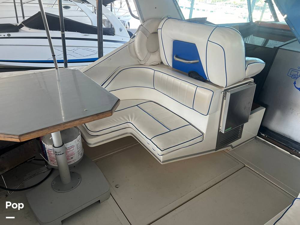 Slide: The Image of Sea Ray 390 Express Cruiser 1989 - 21