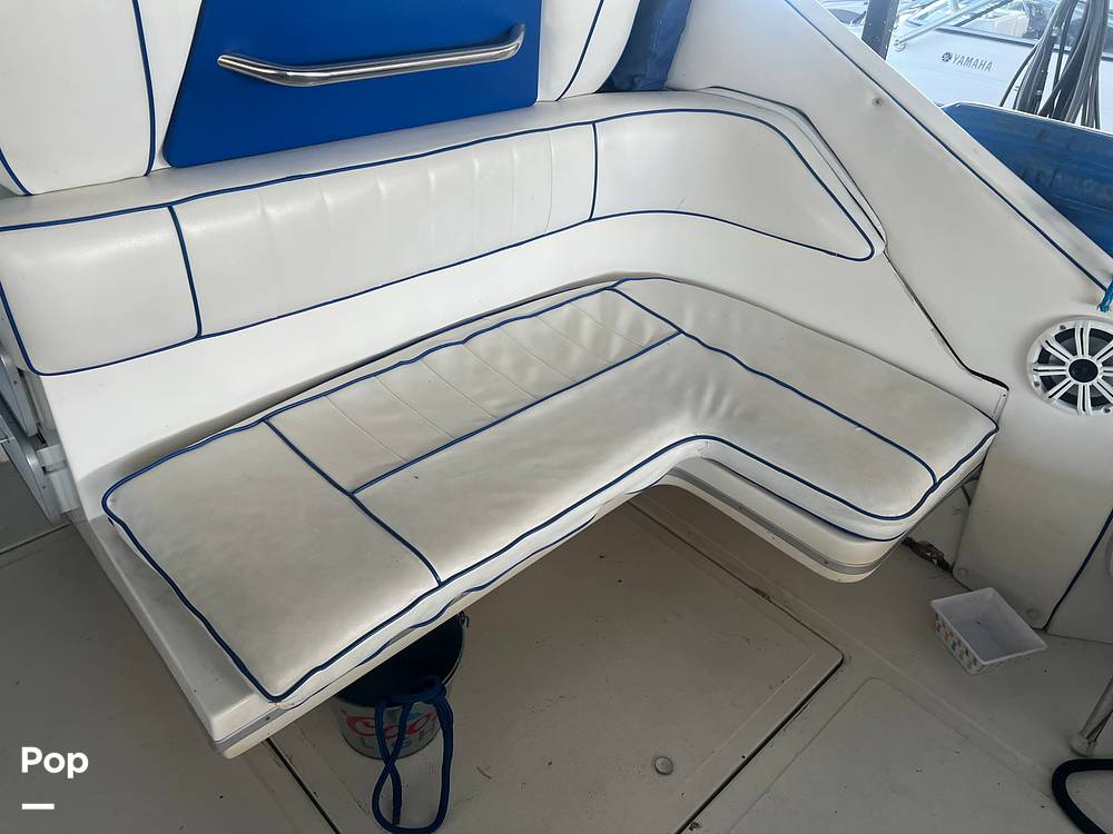 Slide: The Image of Sea Ray 390 Express Cruiser 1989 - 22