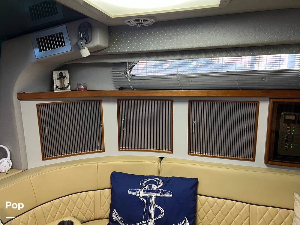 Slide: The Image of Sea Ray 390 Express Cruiser 1989 - 79