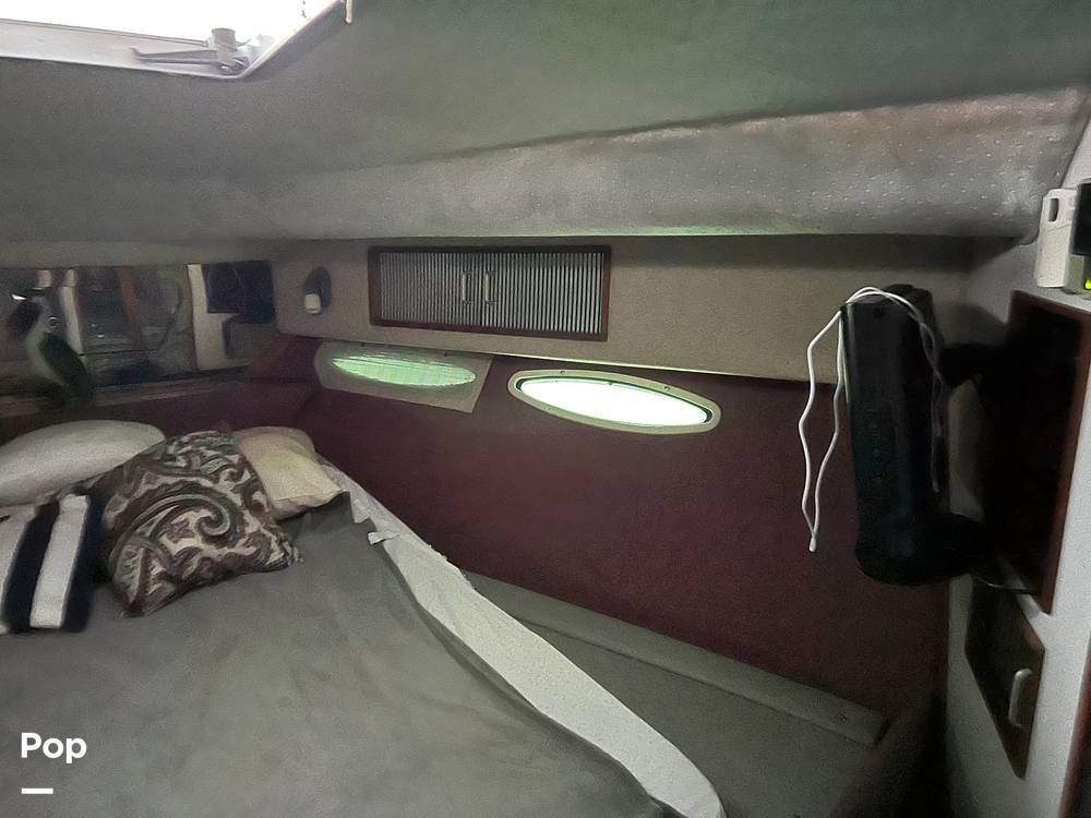 Slide: The Image of Sea Ray 390 Express Cruiser 1989 - 83