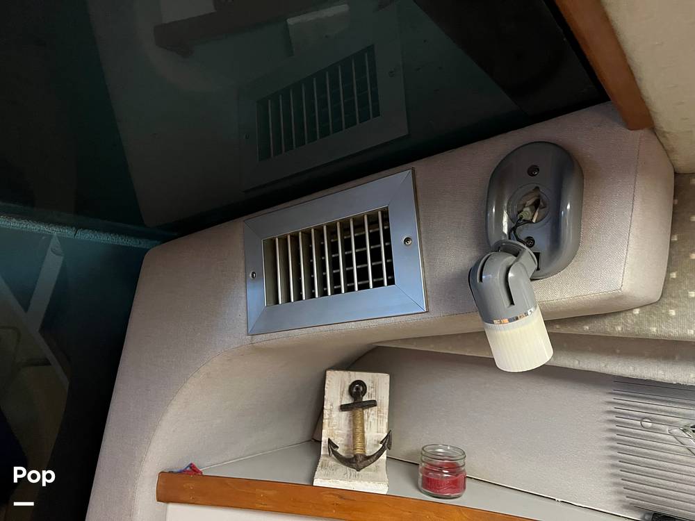 Slide: The Image of Sea Ray 390 Express Cruiser 1989 - 91