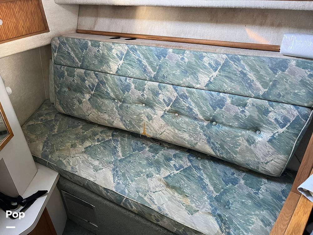 Slide: The Image of Sea Ray 390 Express Cruiser 1990 - 13270269