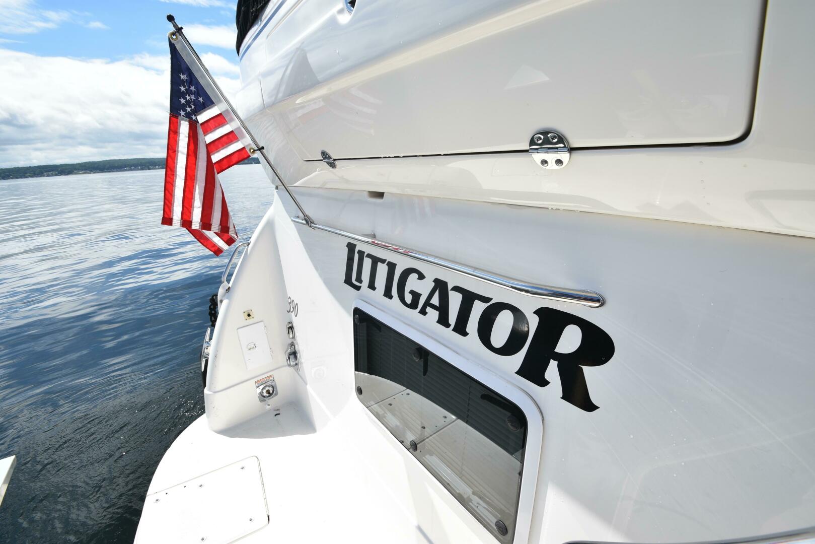 Slide: The Image of Sea Ray 390 Motor Yacht 2003 - 4505802