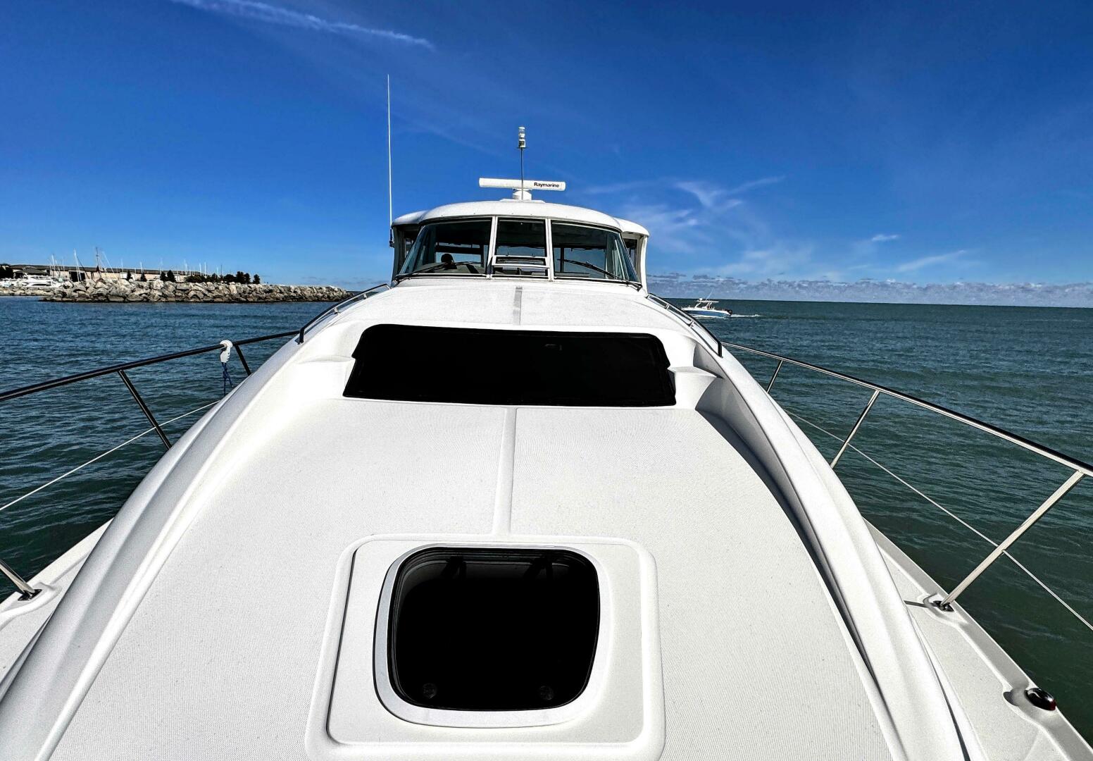 Slide: The Image of Sea Ray 390 Motor Yacht 2004 - 4772292