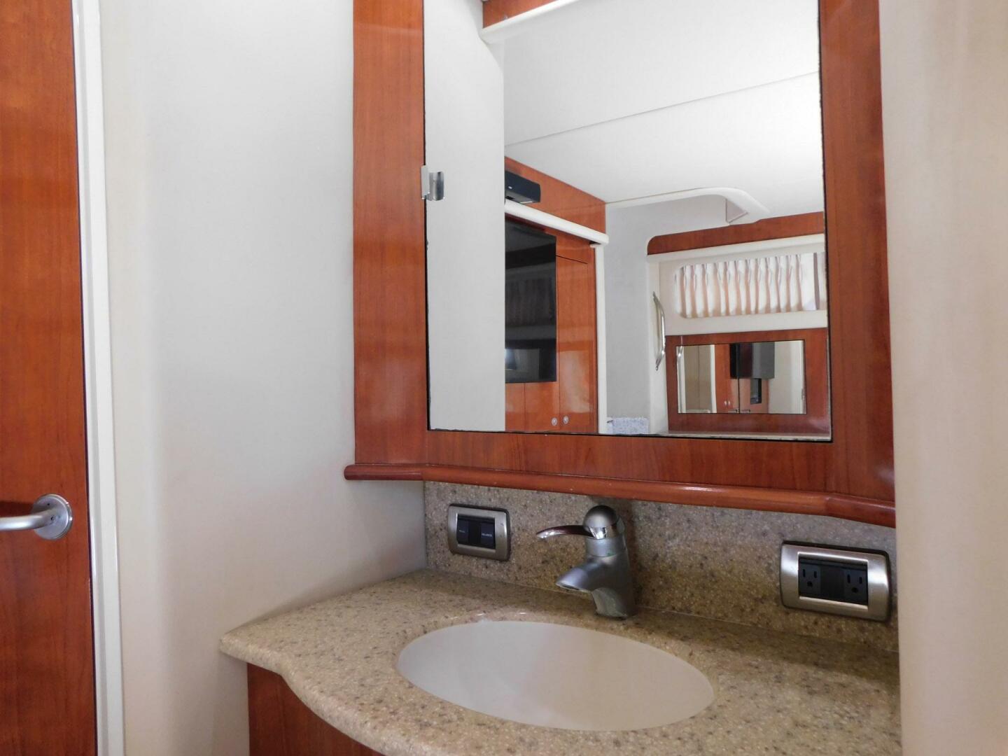 Slide: The Image of Sea Ray 390 Motor Yacht 2004 - 5402691