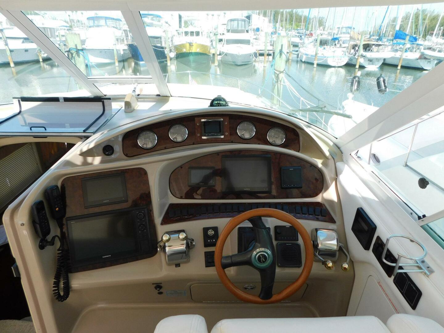 Slide: The Image of Sea Ray 390 Motor Yacht 2004 - 5402694