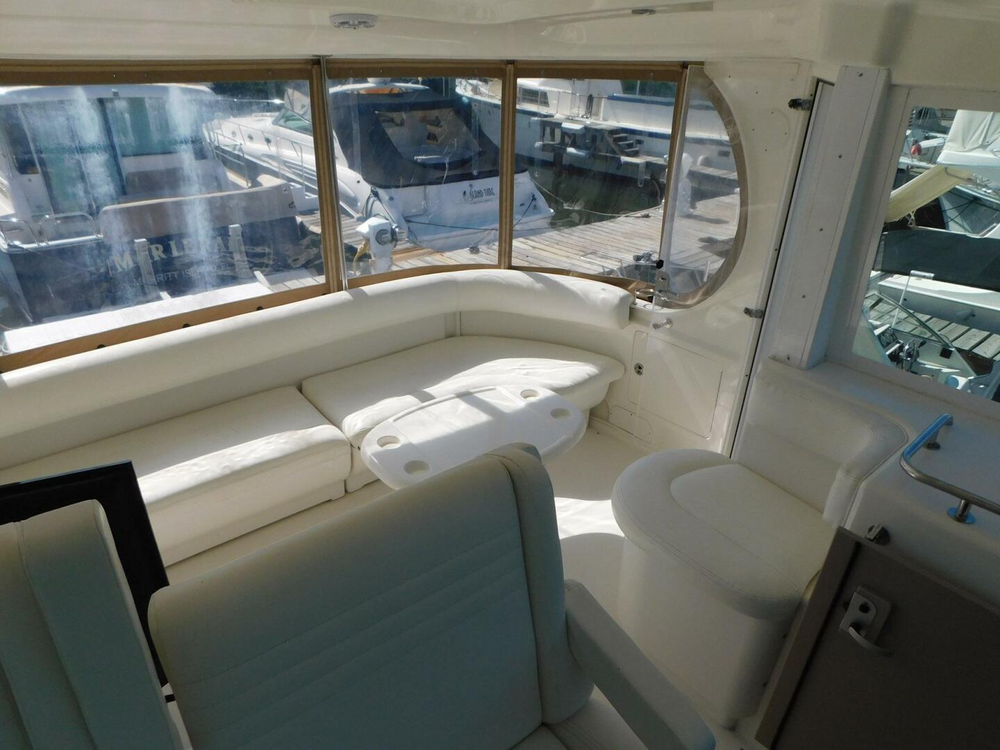Slide: The Image of Sea Ray 390 Motor Yacht 2004 - 5402709