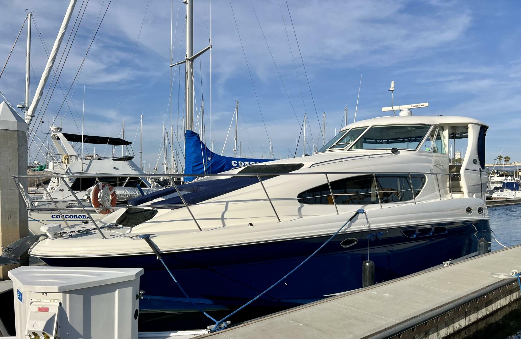 Slide: The Image of Sea Ray 390 Motor Yacht 2005 - 5074110