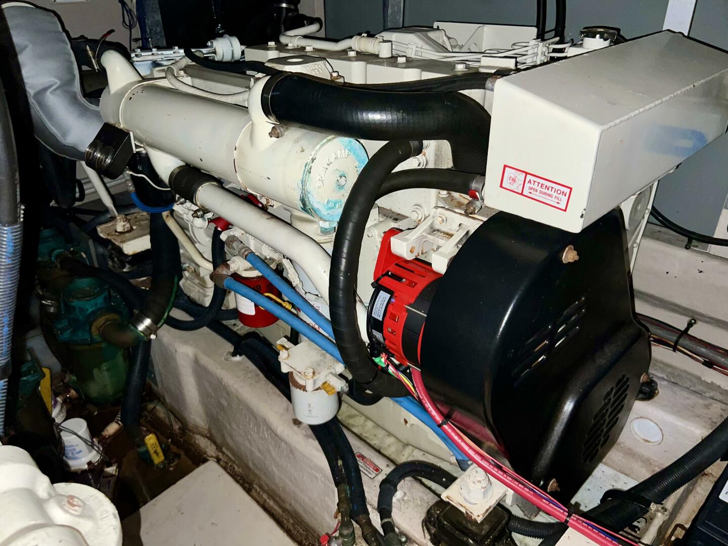 Slide: The Image of Sea Ray 390 Motor Yacht 2005 - 5074158