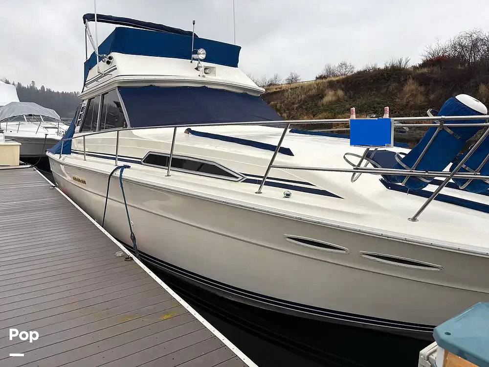Slide: The Image of Sea Ray 390 Sportfisher 1985 - 15001469
