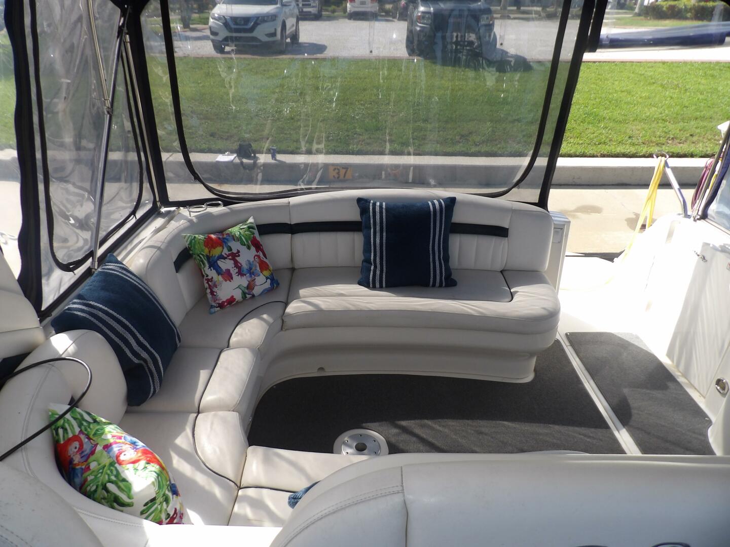 Slide: The Image of Sea Ray 390 Sundancer 2005 - 4488278