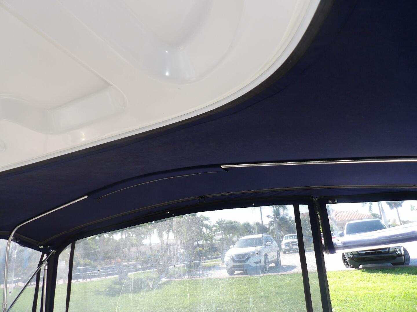 Slide: The Image of Sea Ray 390 Sundancer 2005 - 4488281
