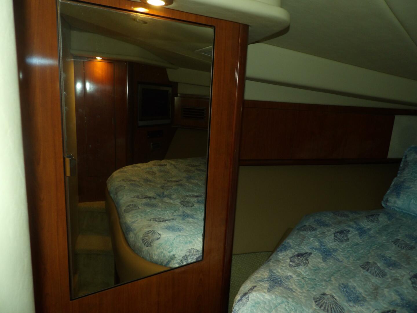 Slide: The Image of Sea Ray 390 Sundancer 2005 - 4488292