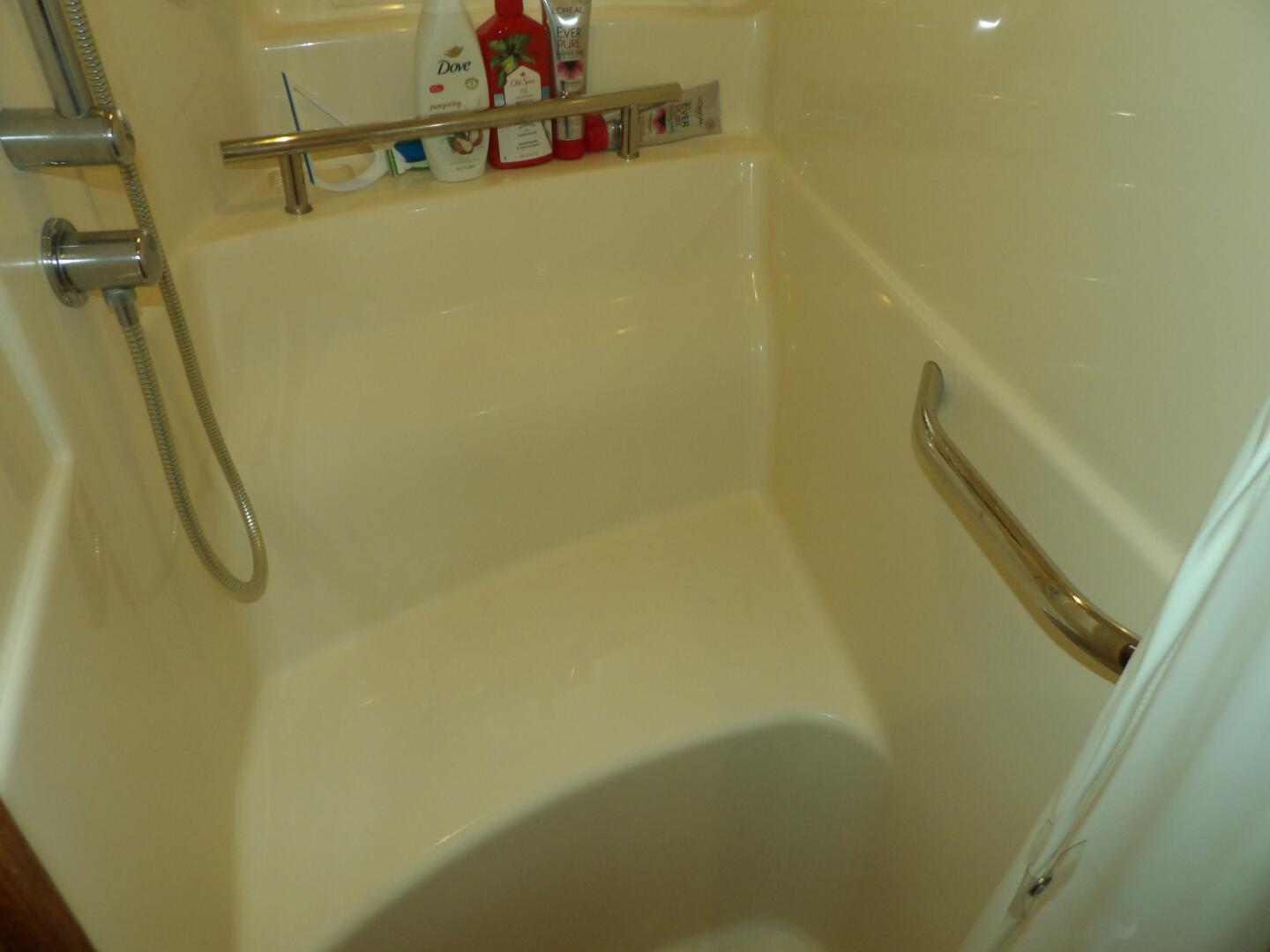 Slide: The Image of Sea Ray 390 Sundancer 2005 - 4488295