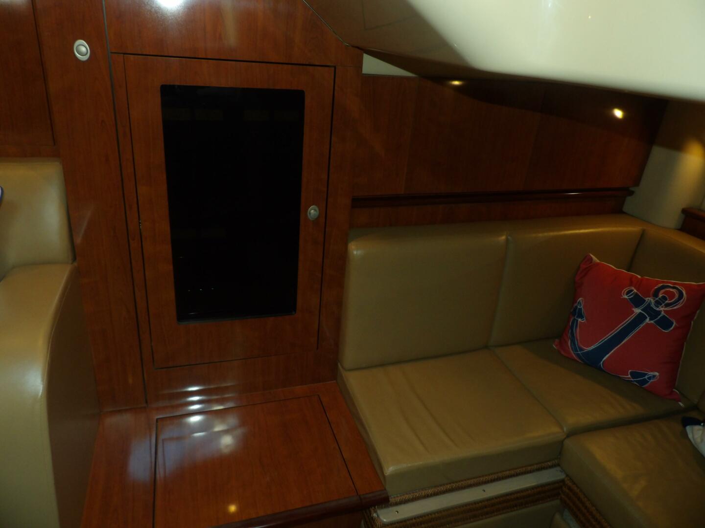Slide: The Image of Sea Ray 390 Sundancer 2005 - 4488297