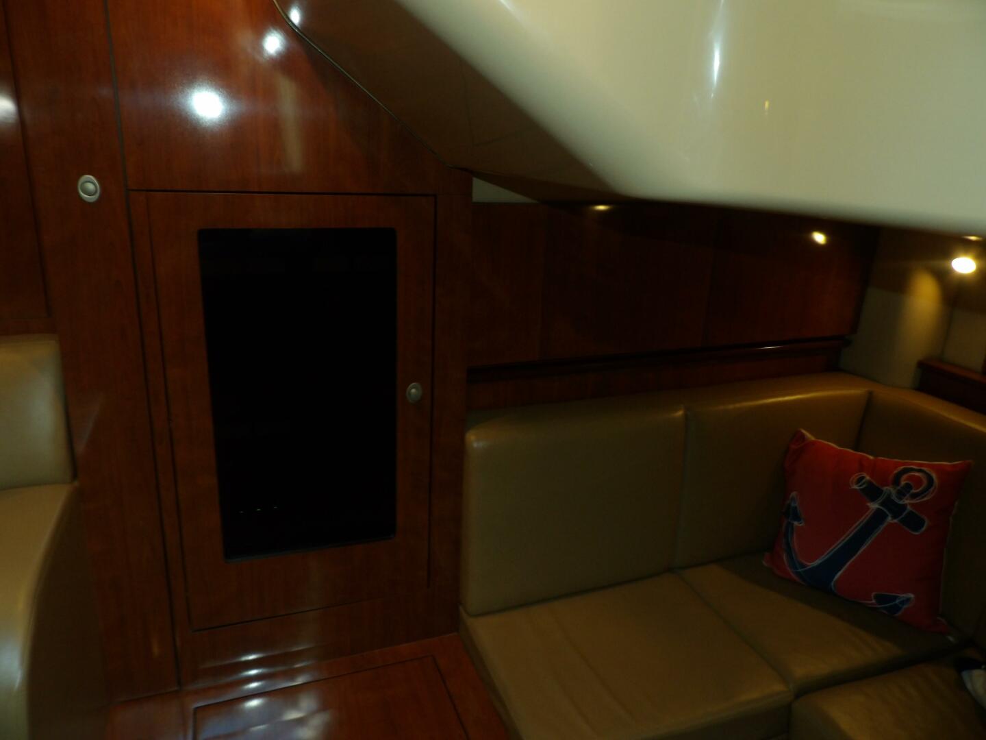 Slide: The Image of Sea Ray 390 Sundancer 2005 - 4488298