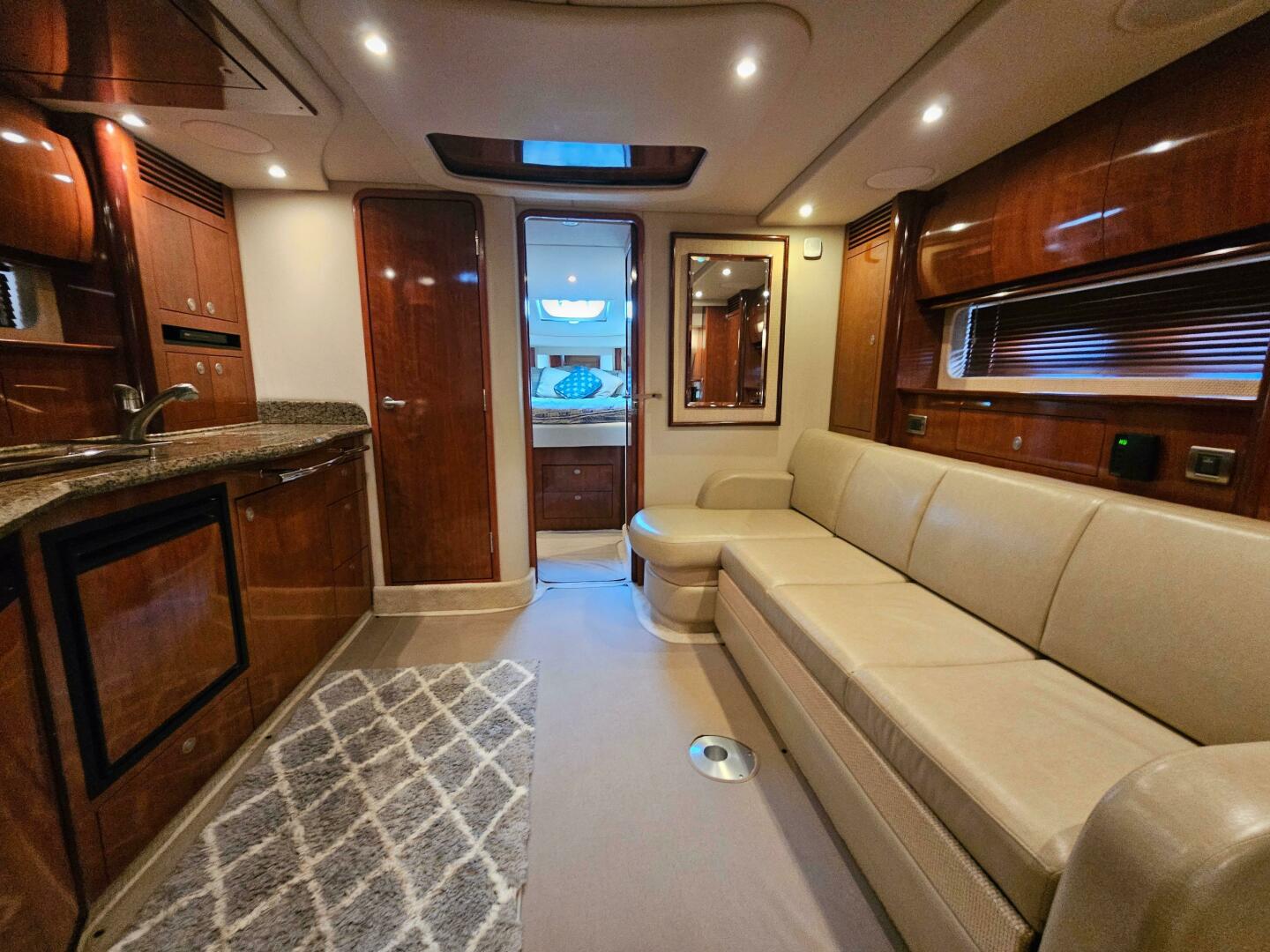 Slide: The Image of Sea Ray 390 Sundancer 2005 - 5290545