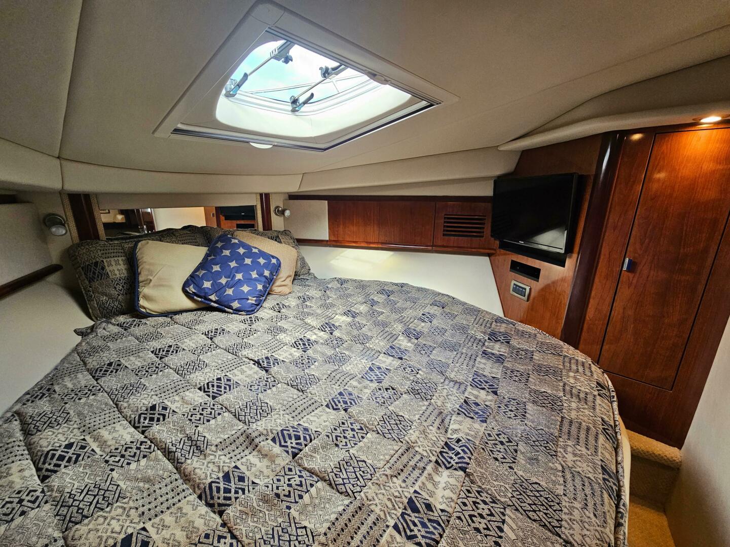 Slide: The Image of Sea Ray 390 Sundancer 2005 - 5290550