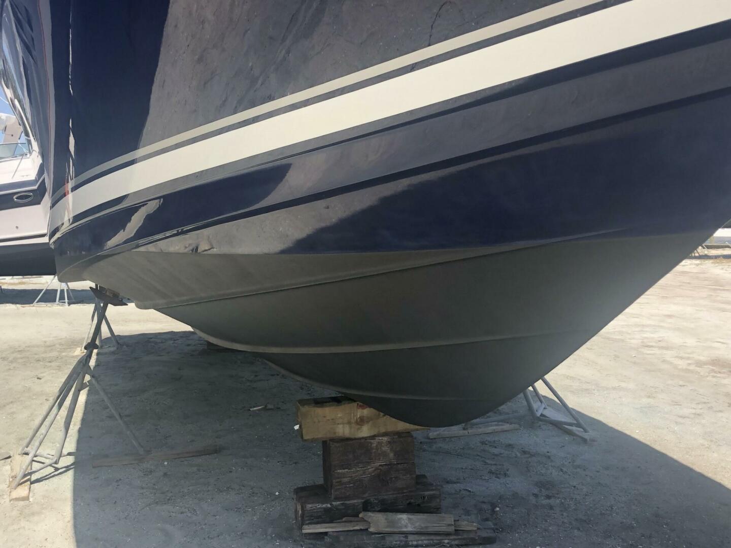 Slide: The Image of Sea Ray 390 Sundancer 2005 - 5148691
