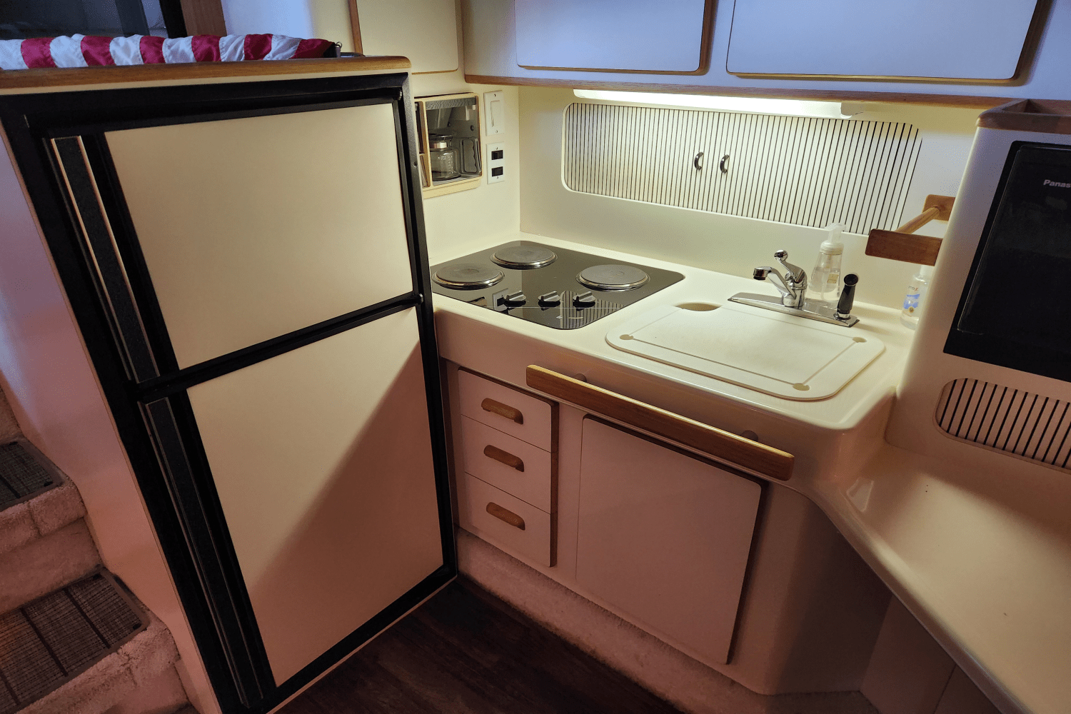 Slide: The Image of Sea Ray 400 EXPRESS 1993 - 24