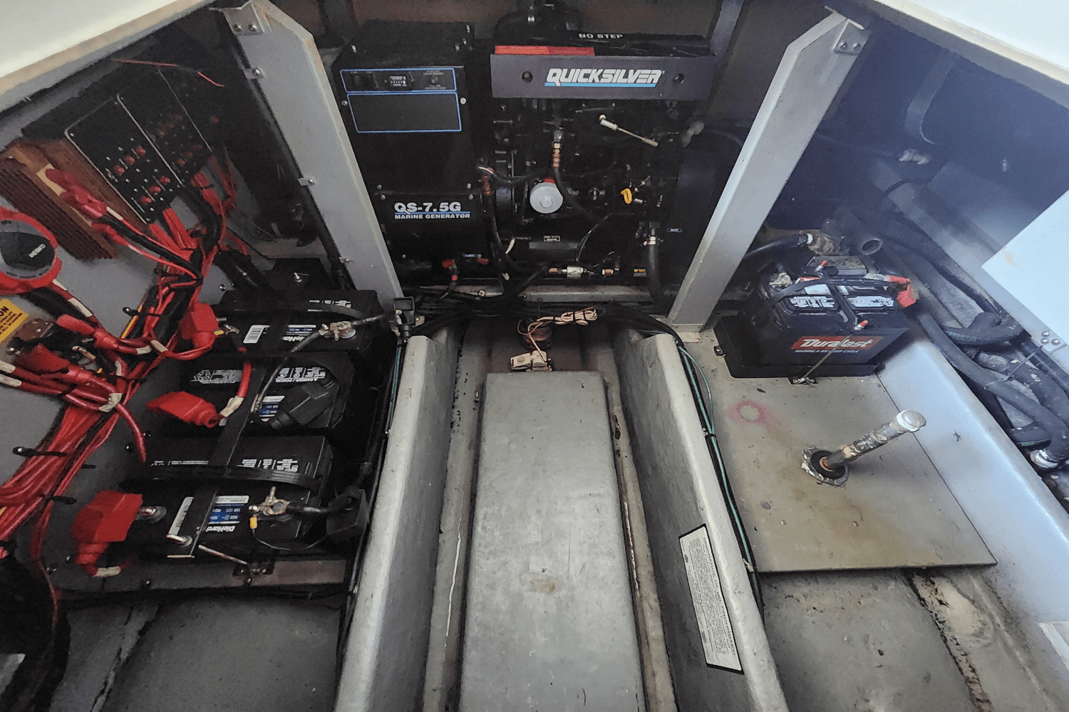 Slide: The Image of Sea Ray 400 EXPRESS 1993 - 33