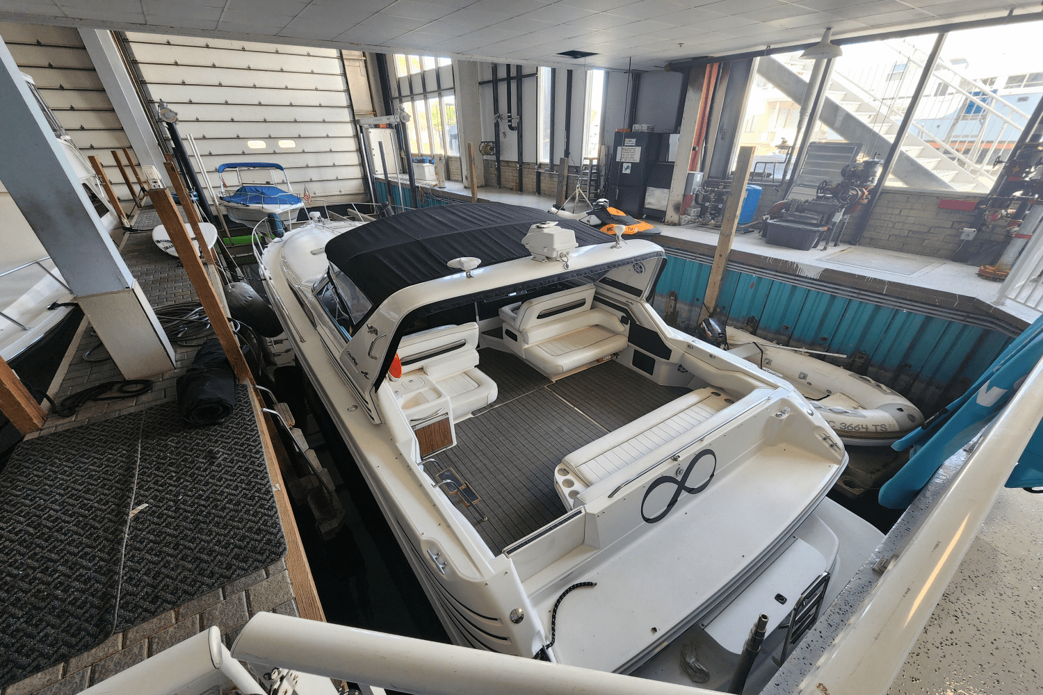 Slide: The Image of Sea Ray 400 EXPRESS 1993 - 7