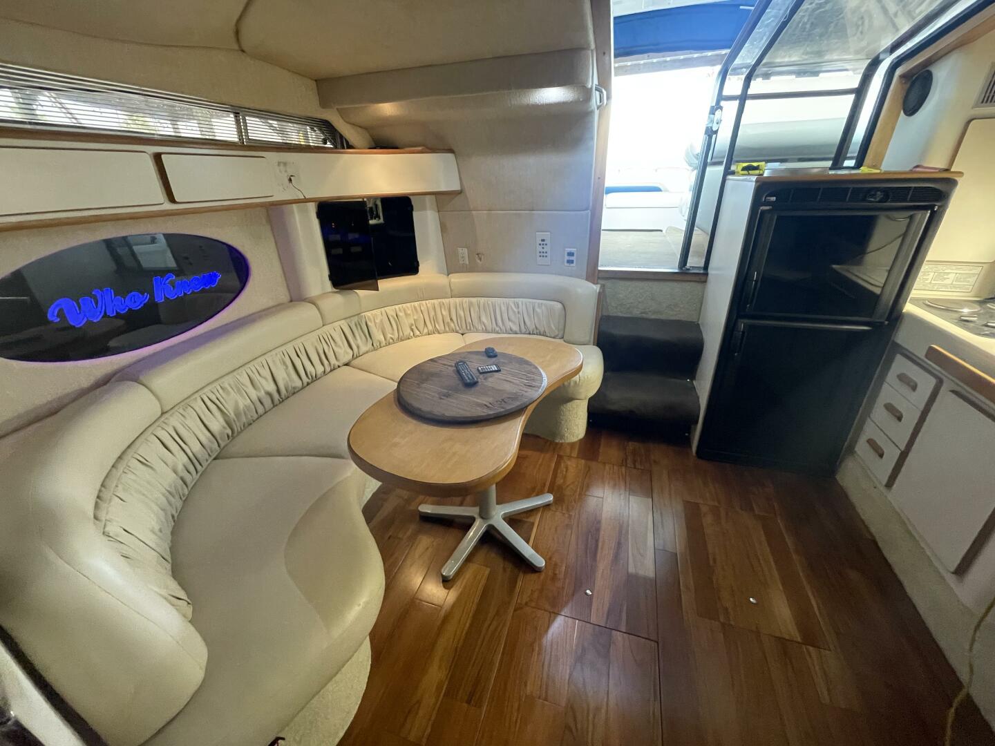 Slide: The Image of cabin - 5110137