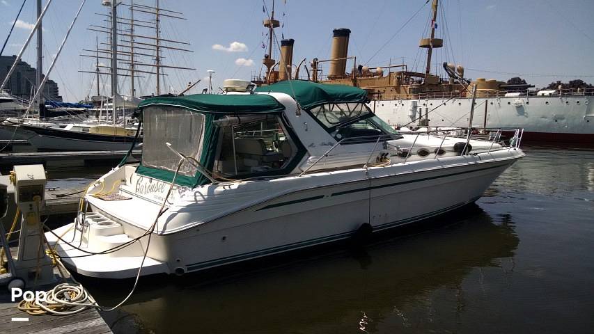 Slide: The Image of Sea Ray 400 Express Cruiser 1994 - 12318622