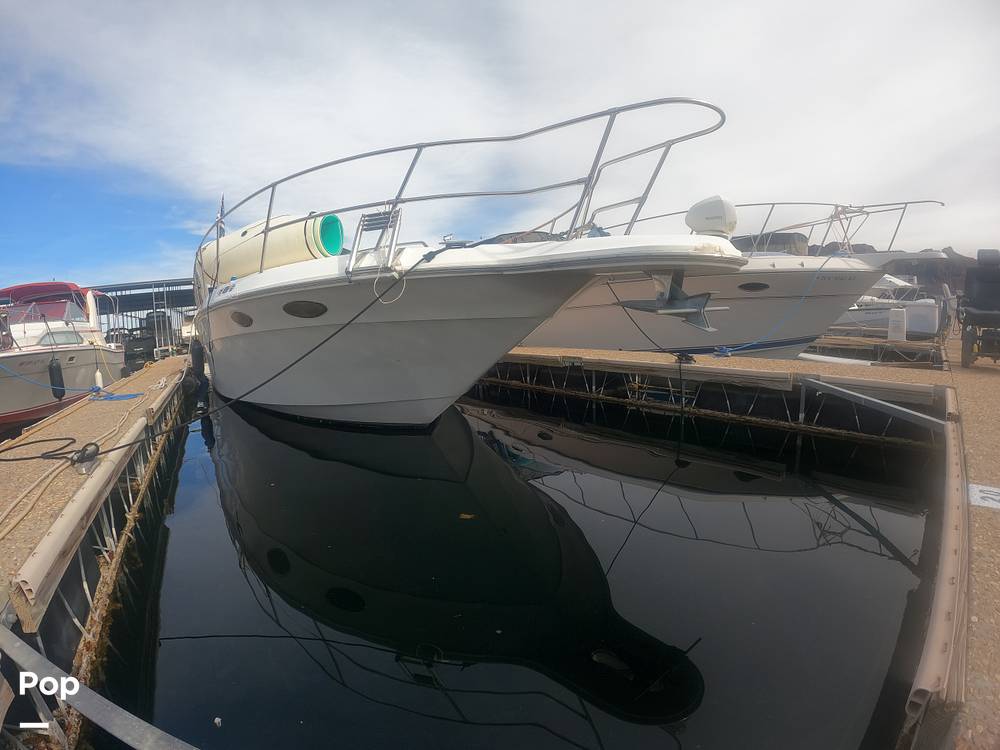 Slide: The Image of Sea Ray 400 Express Cruiser 1997 - 15