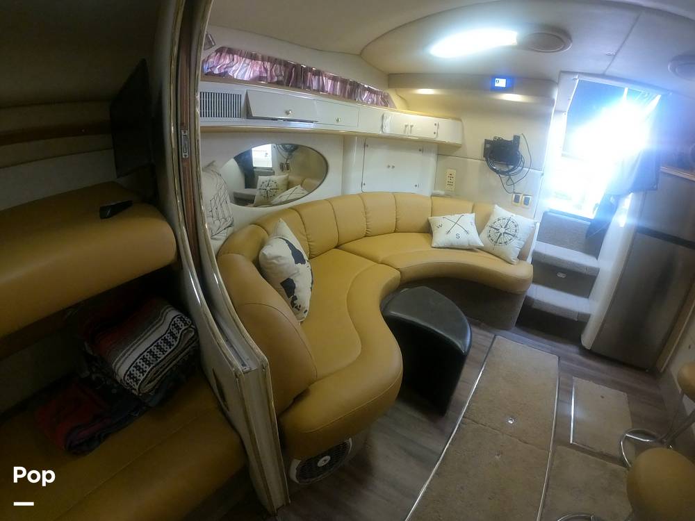 Slide: The Image of Sea Ray 400 Express Cruiser 1997 - 55