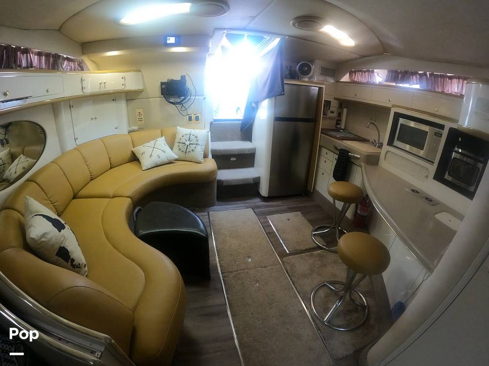 Slide: The Image of Sea Ray 400 Express Cruiser 1997 - 56