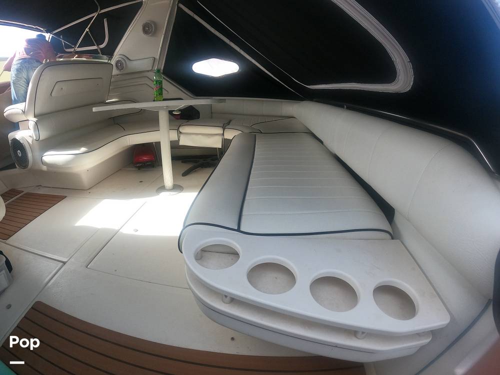 Slide: The Image of Sea Ray 400 Express Cruiser 1997 - 57