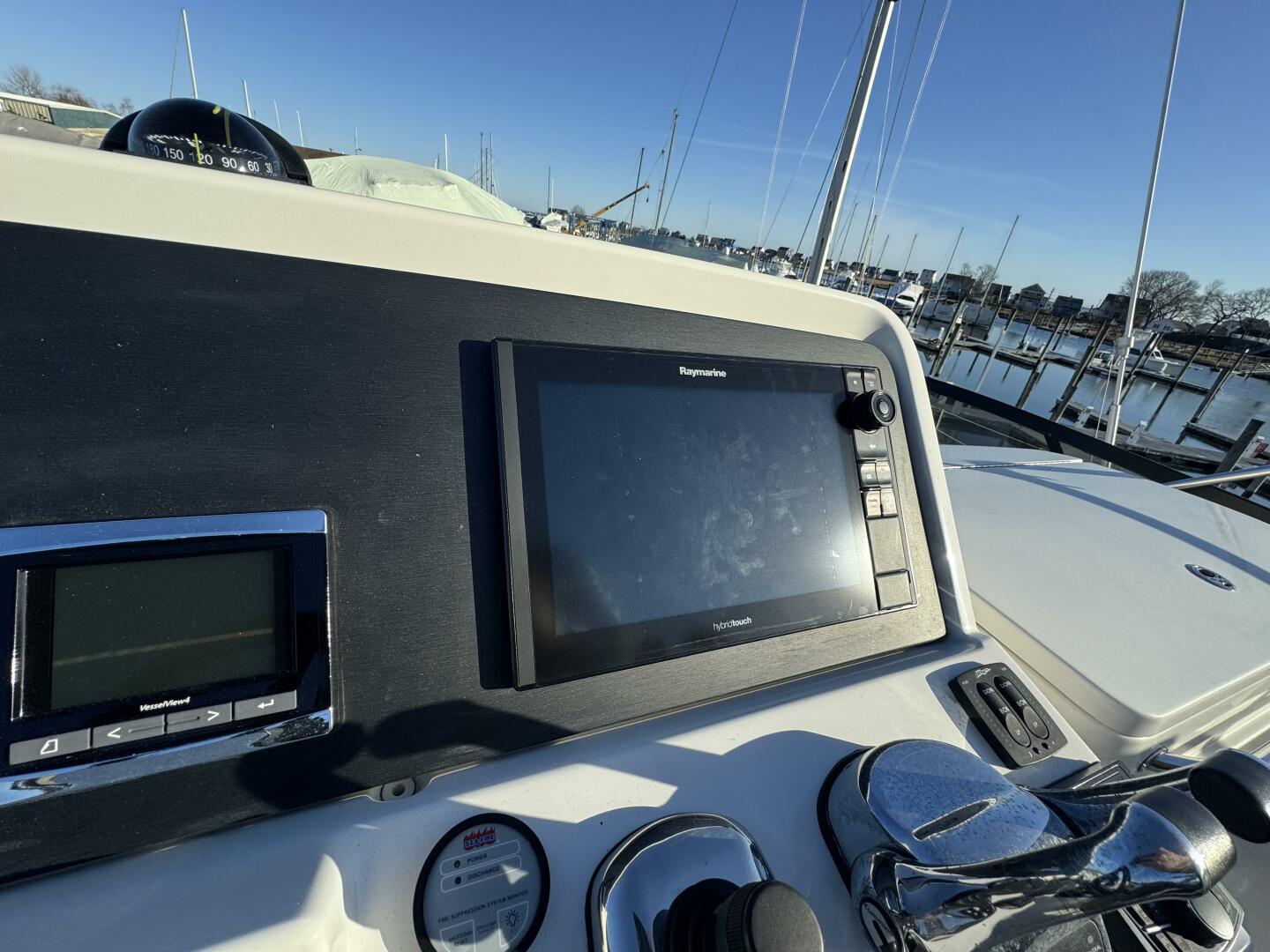 Slide: The Image of Flybridge_cockpit_1 - 5139298