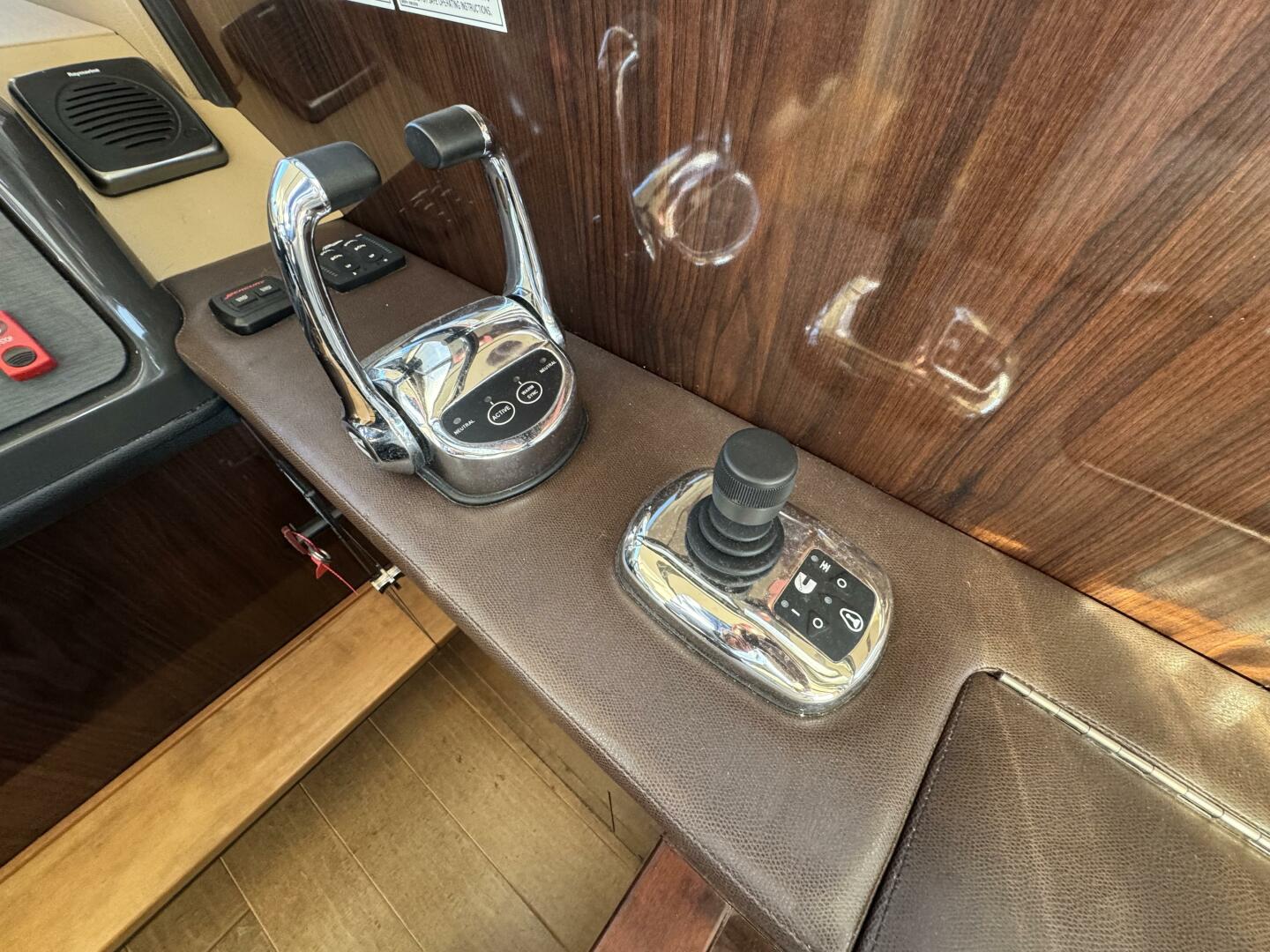 Slide: The Image of Cockpit_2 - 5139250
