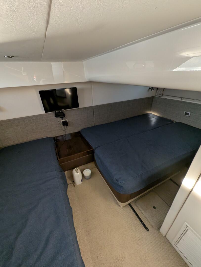 Slide: The Image of Aft_guest_cabin_6 - 5139321