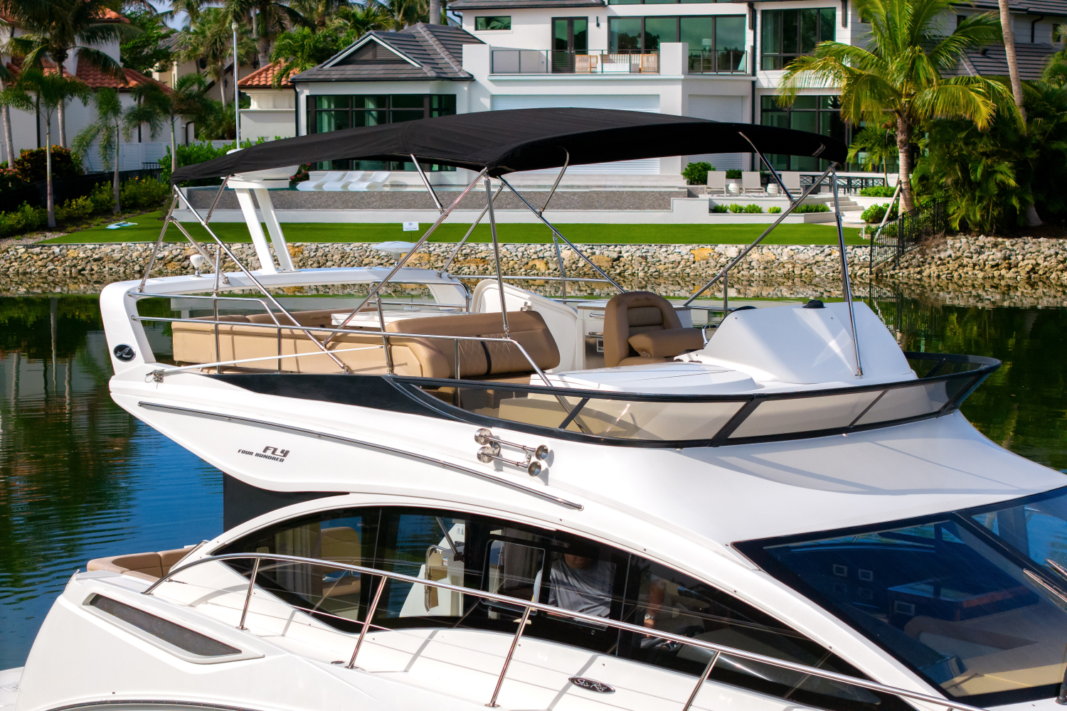 Slide: The Image of Sea Ray 400 FLY 2017 - 3