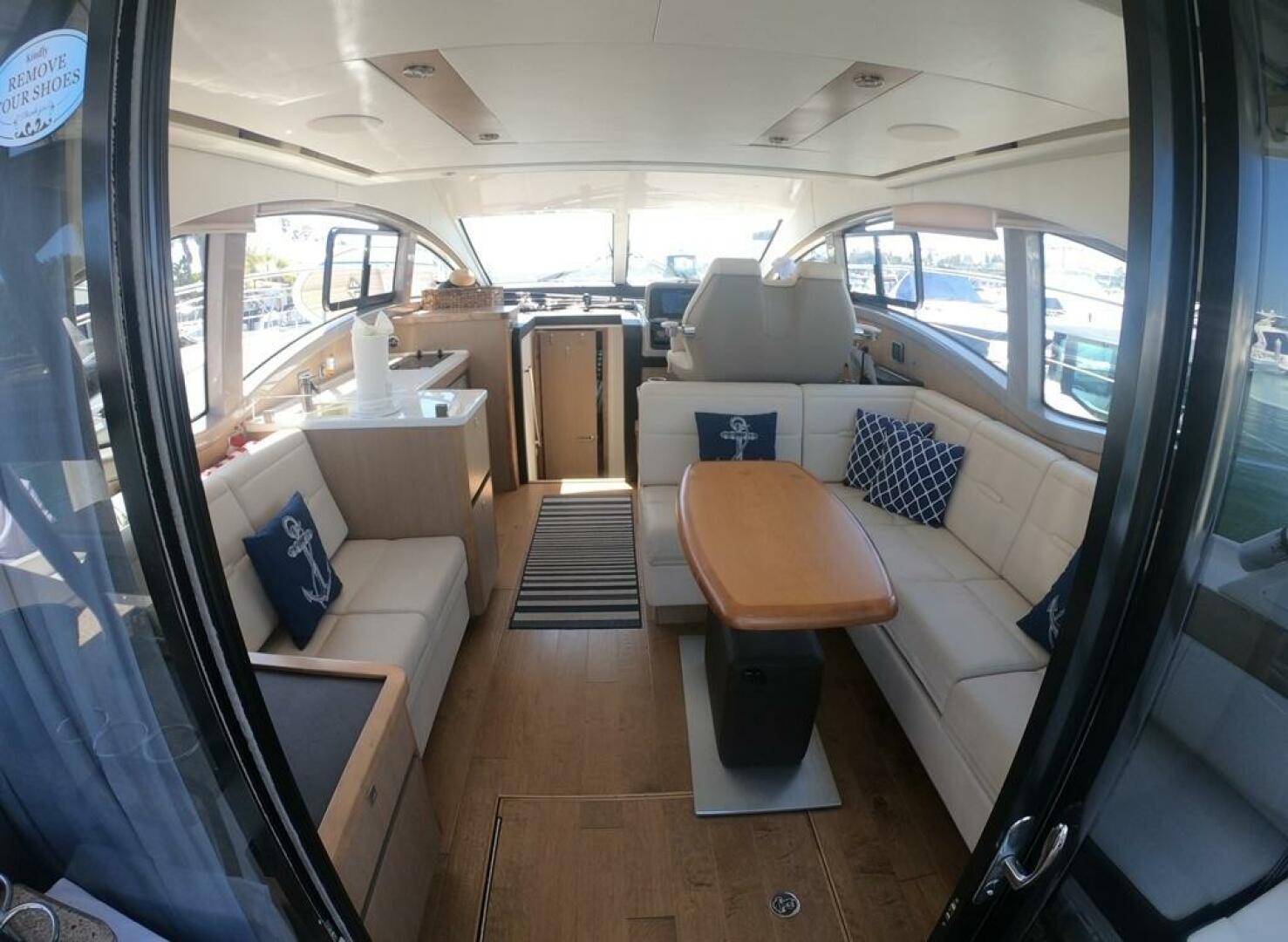 Slide: The Image of Sea Ray 400 Flybridge 2018 - 4827063