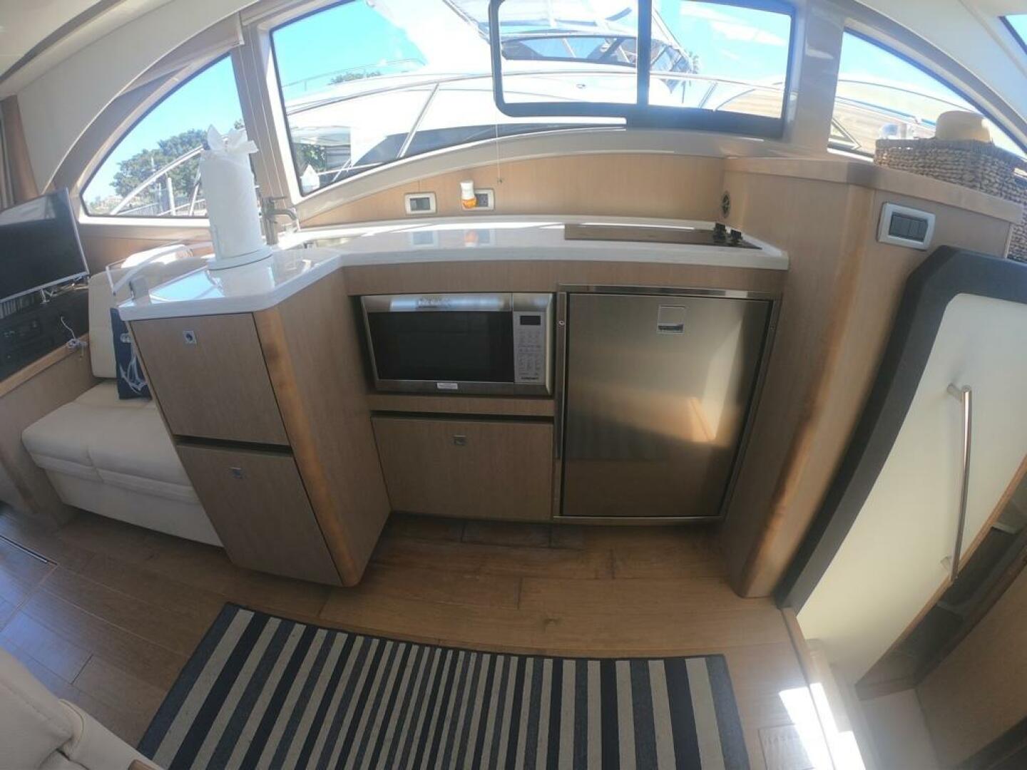 Slide: The Image of Sea Ray 400 Flybridge 2018 - 4827068