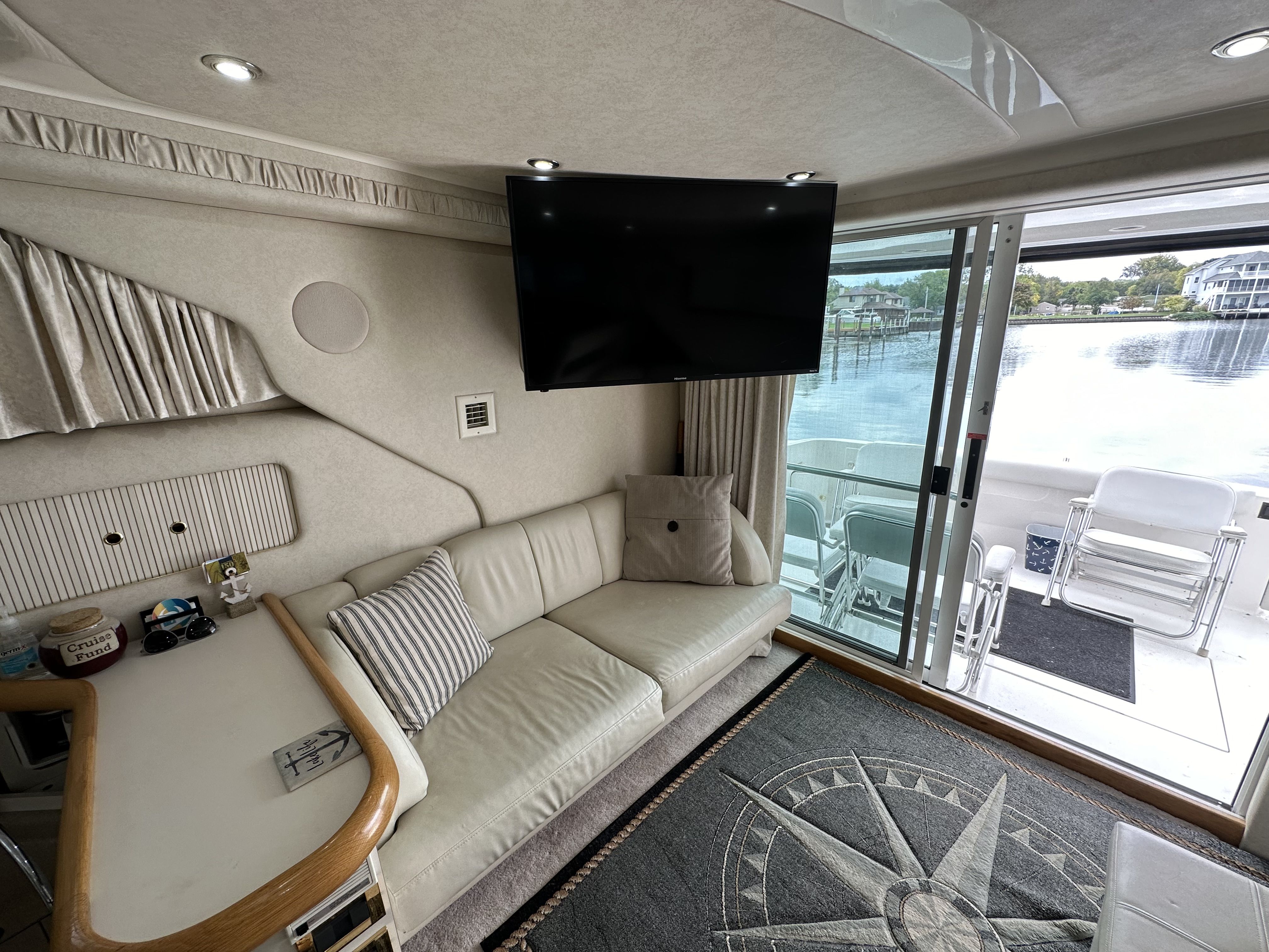 Slide: The Image of Sea Ray 400 SEDANBRIDGE 1997 - 15