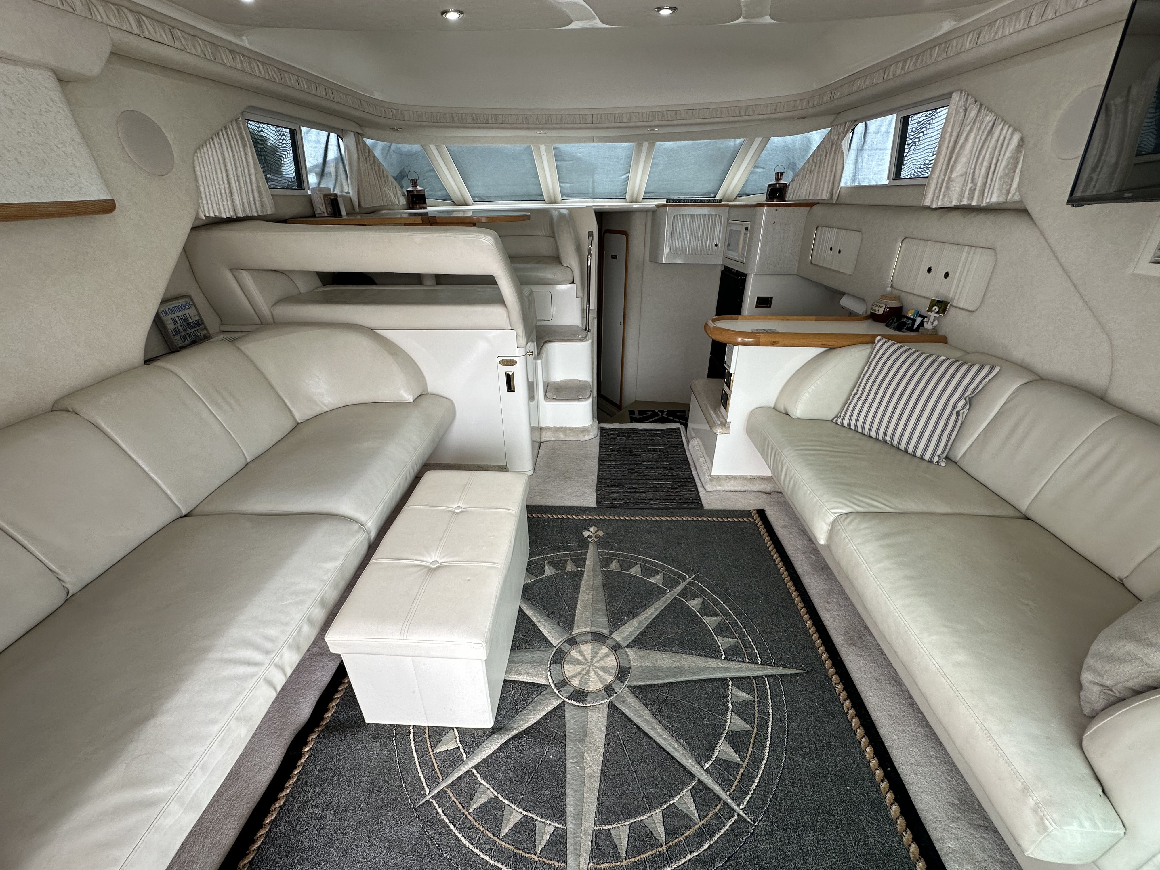 Slide: The Image of Sea Ray 400 SEDANBRIDGE 1997 - 16